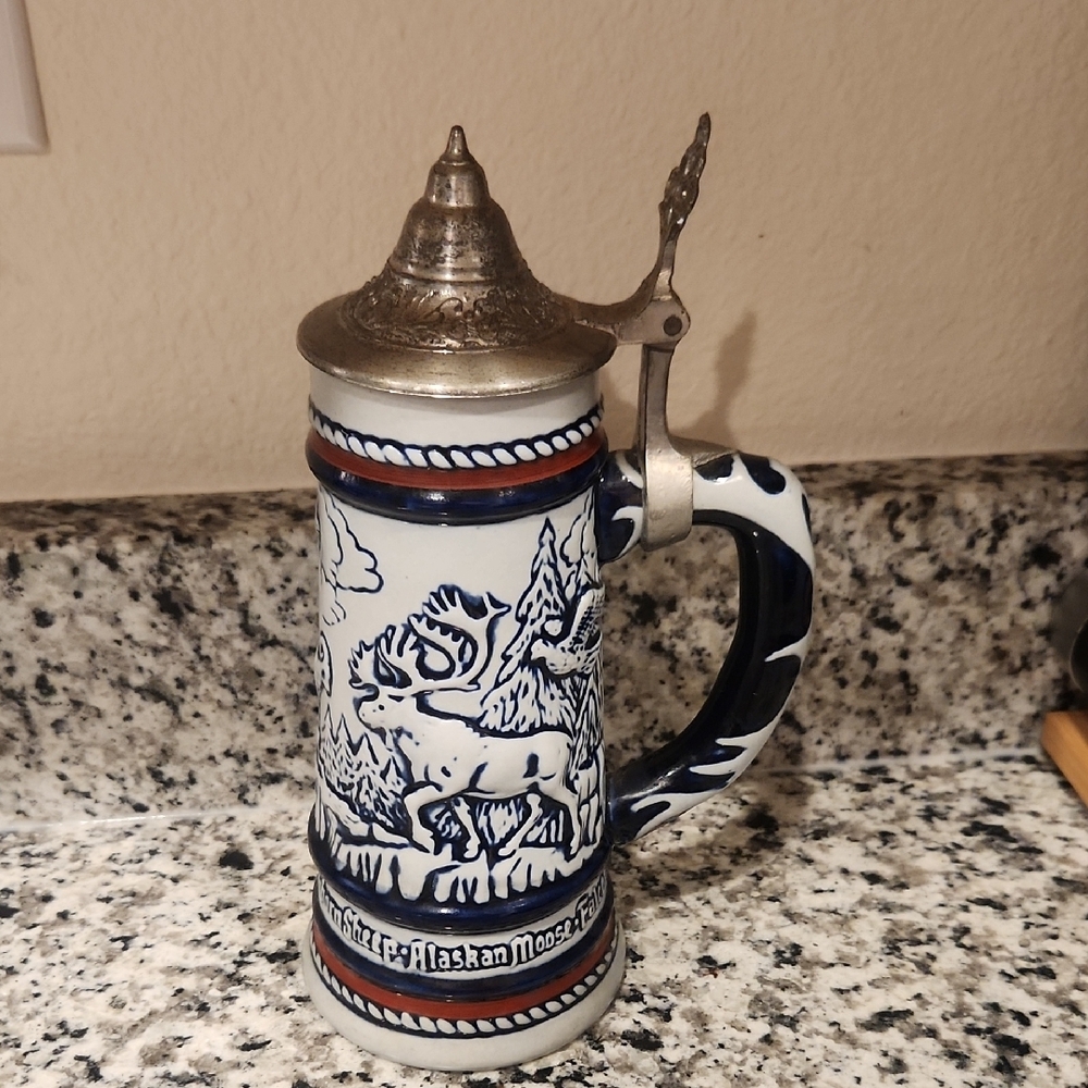 Avon Blue and White Kitchen Coffee & Tea Accessories